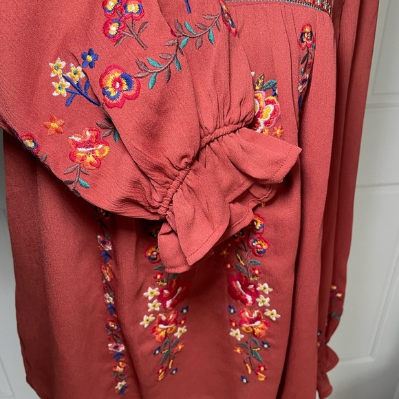 Savanna Jane Terracotta Floral Embroidered Blouse - Picture 3 of 7